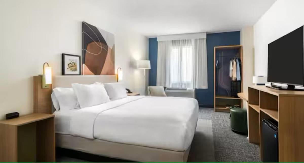 Inn & Suites Merrillville Exteriör bild