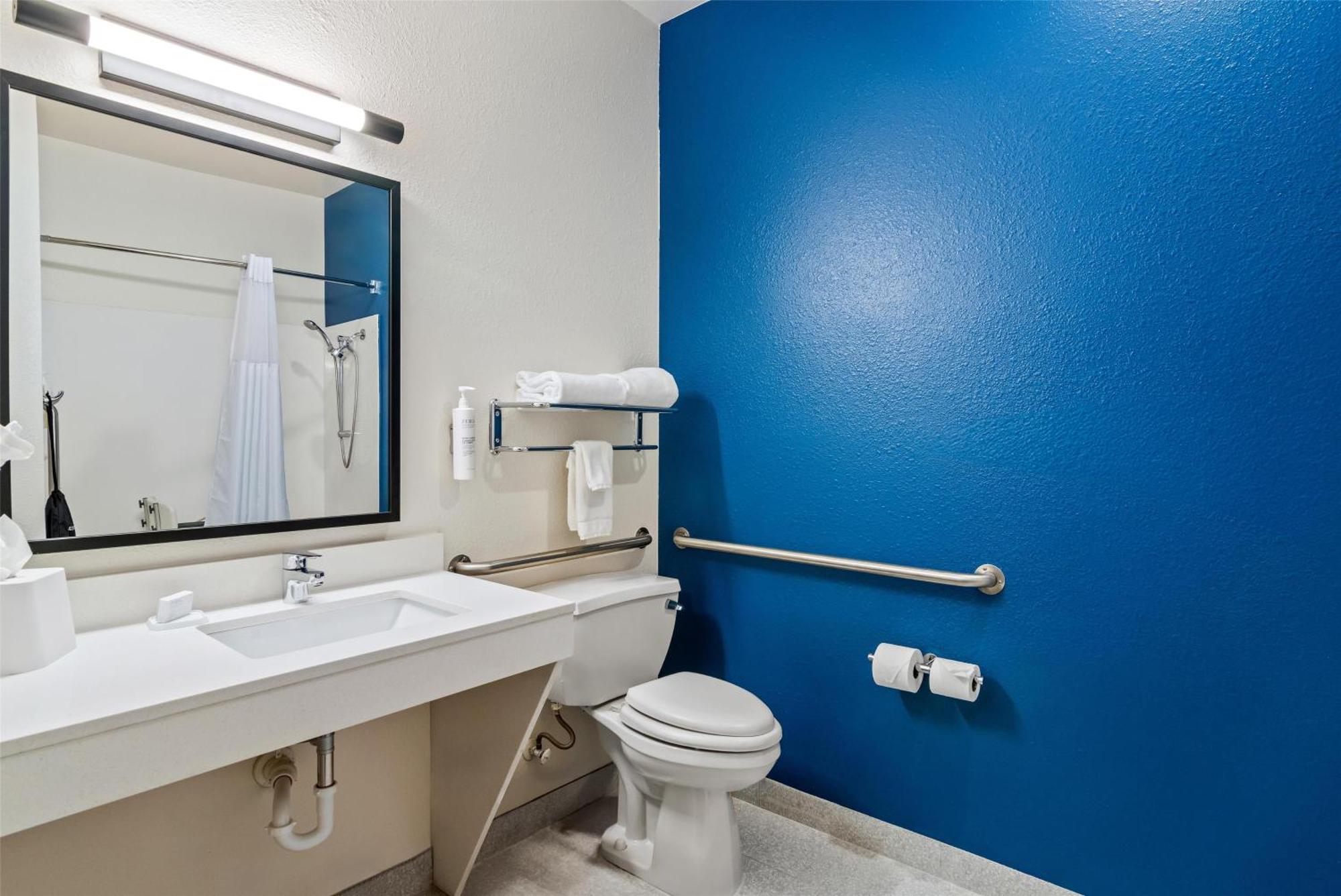 Inn & Suites Merrillville Exteriör bild